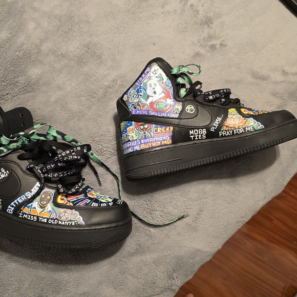 Custom Hand-Painted Black Sneakers - Picture 2 of 3